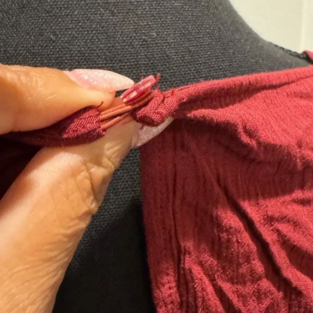 Hollister Deep Red Ruched Blouse - Picture 6 of 8